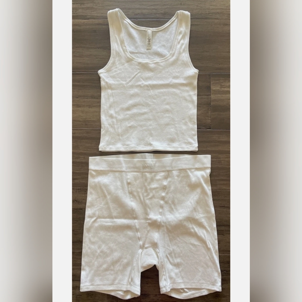 SKIMS Cream Lounge Set